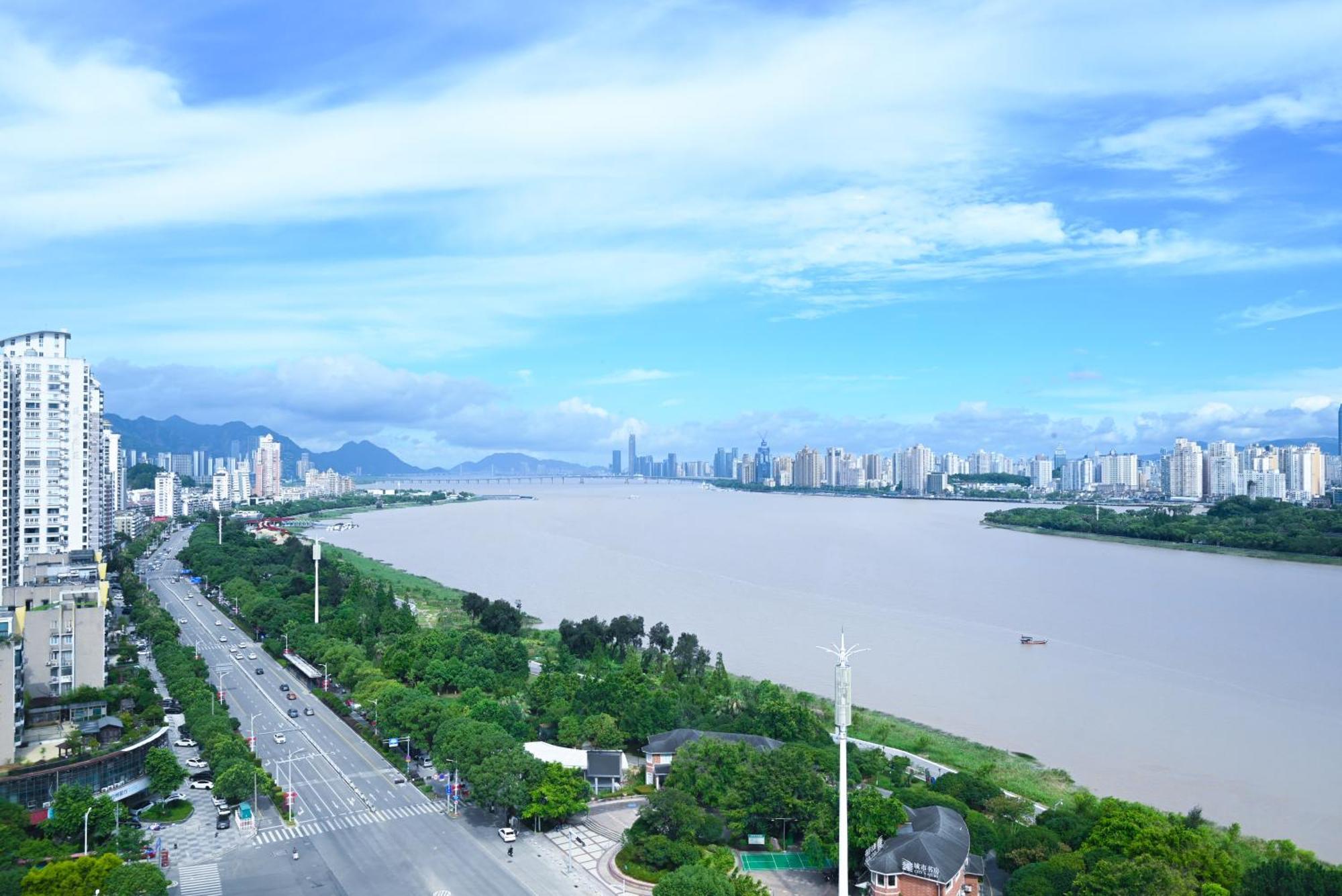 Pullman Wenzhou Hotel Bagian luar foto