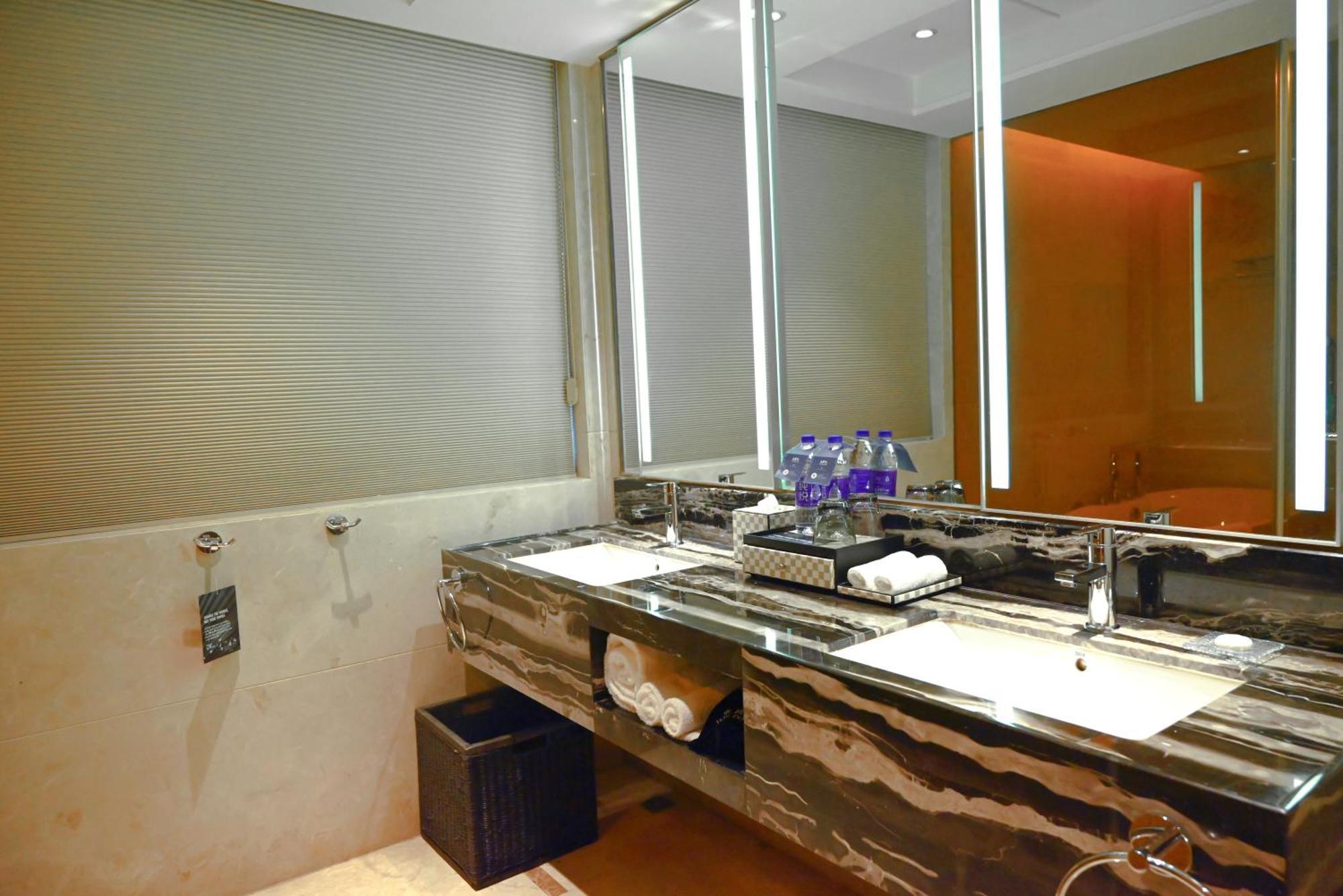Pullman Wenzhou Hotel Bagian luar foto